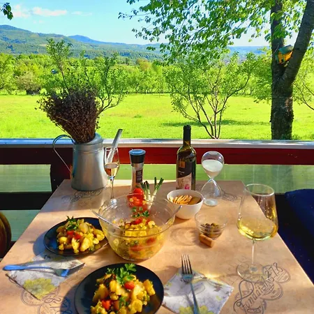 Langaland Glamping Susenii Birgaului