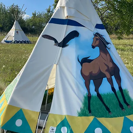 Langaland Glamping *