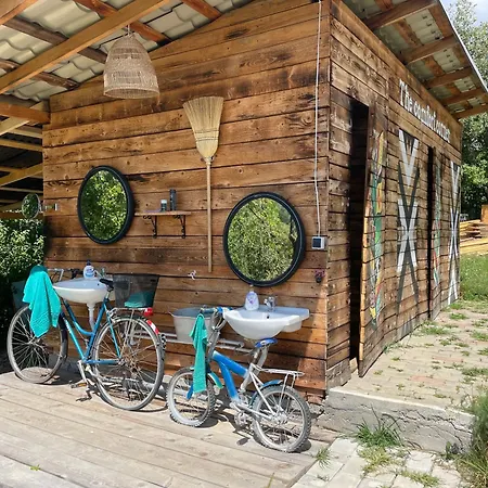 Langaland Glamping Luxury tent Susenii Birgaului